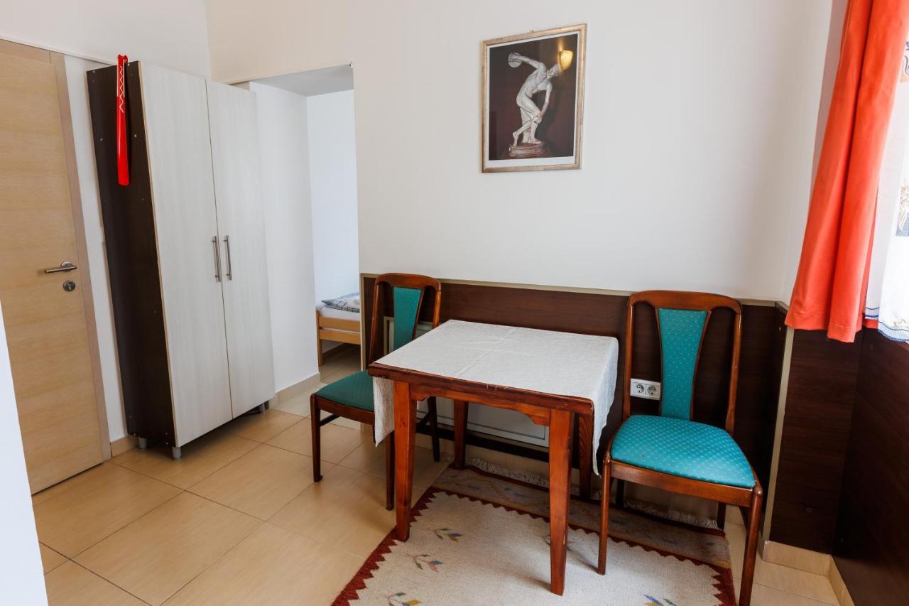 Apartments Villa Kobilj Баня-Лука Екстер'єр фото